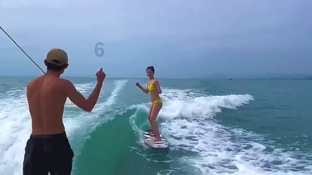 逃离诡异之林