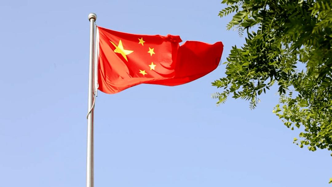 逃离快乐小镇