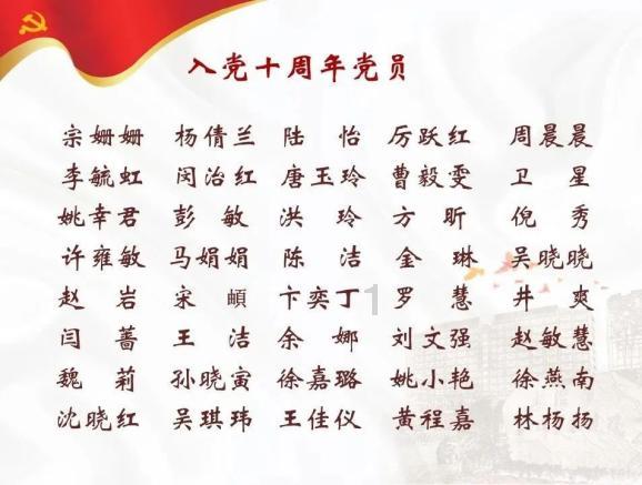 琳娜整理房间