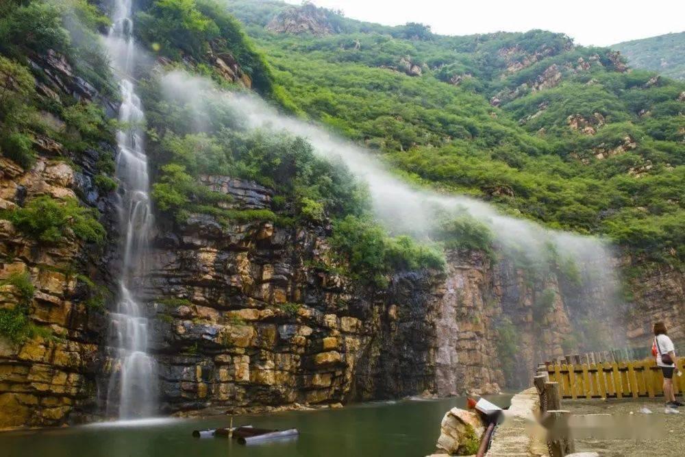 逃出昏暗的地下室