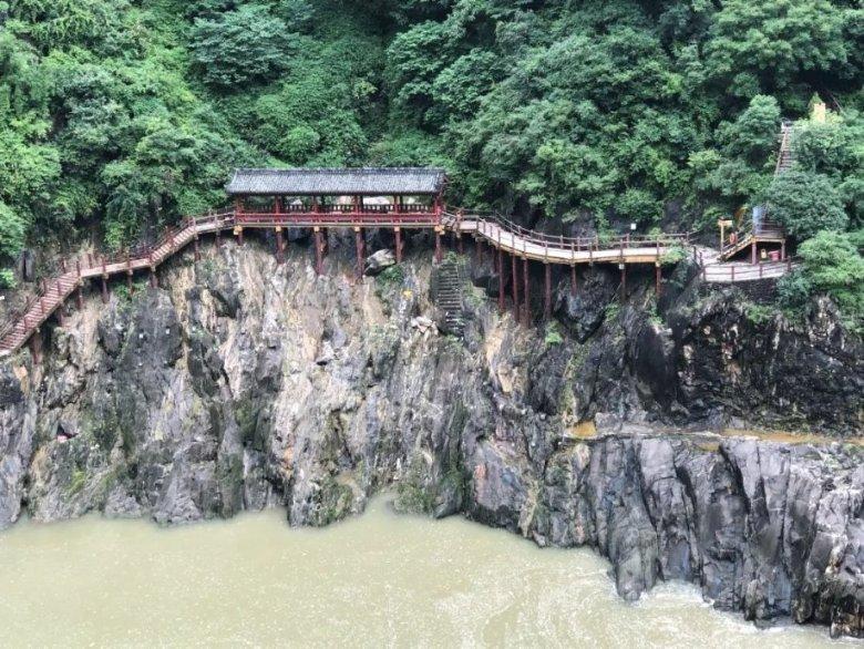 全都是凶手